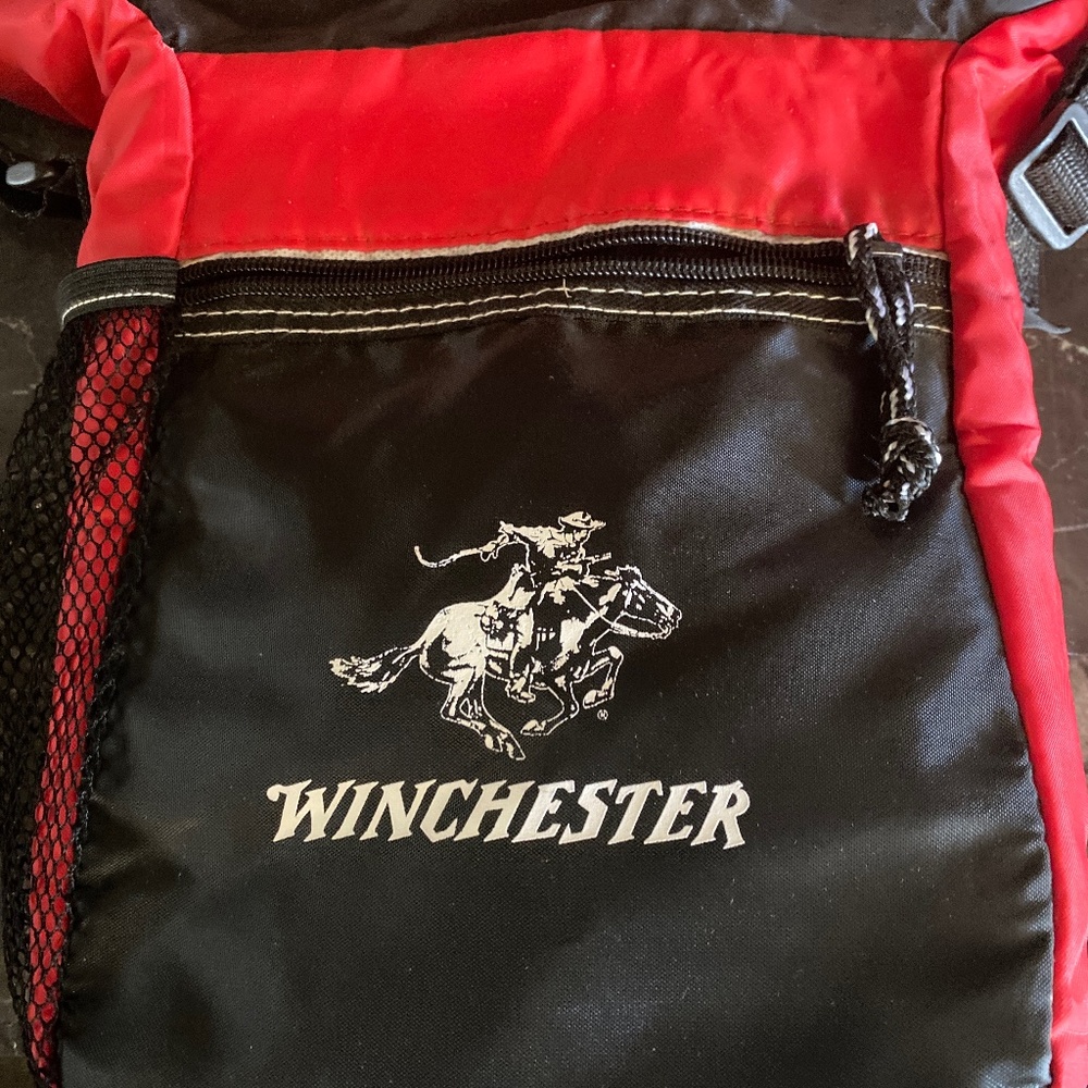 Carry or belt loop thermal winchester cooler